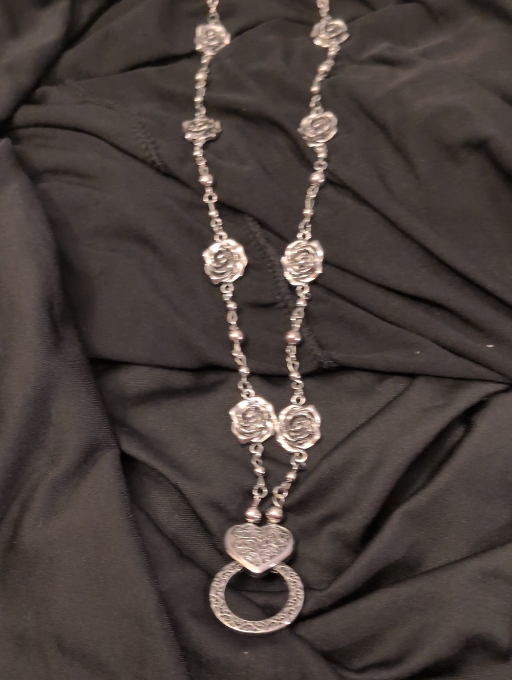 Silver Rose Link Pendant Necklace - Women Jewelry